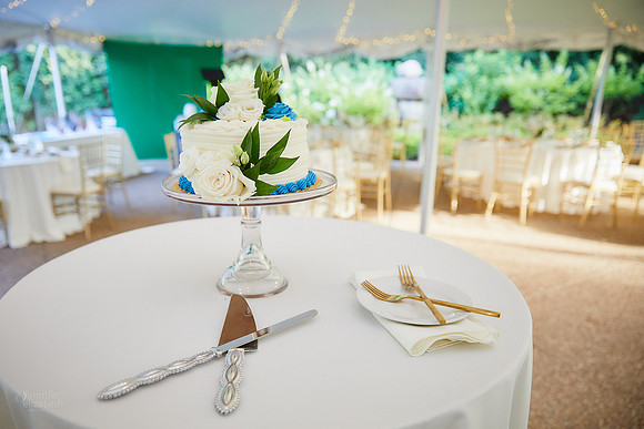 Jessica & Tim: Wedding at Orchid House Winery in Aurora, Ohio