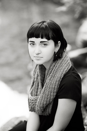 Lindsay: Senior Portrait Session in Columbus, Ohio