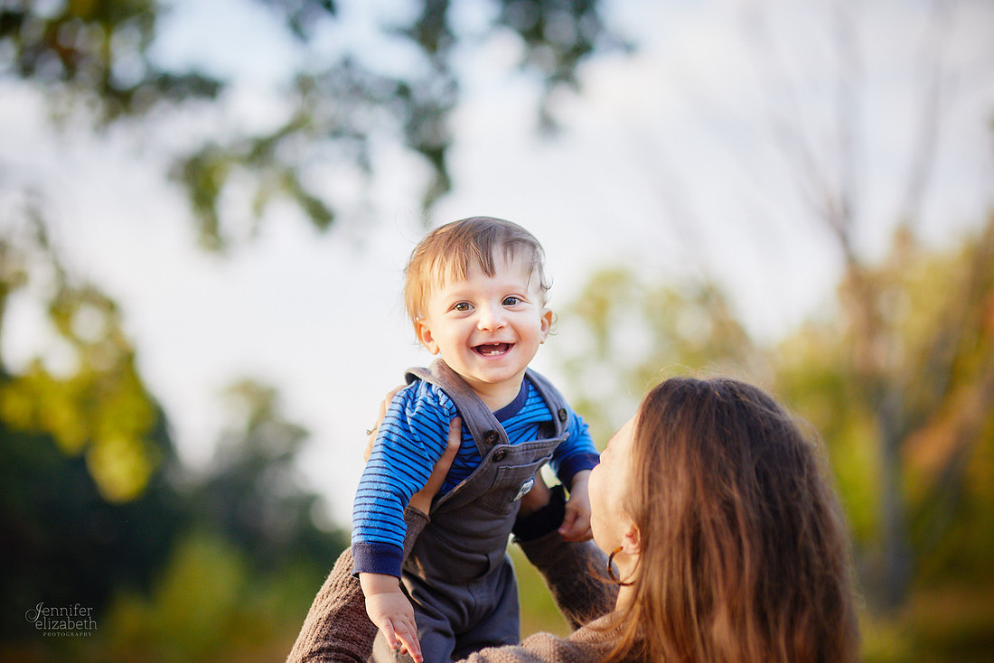 The T Family: Portrait Session at Acacia Reservation in Beachwood