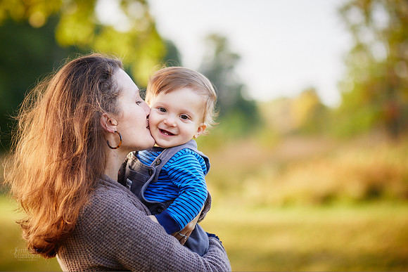 The T Family: Portrait Session at Acacia Reservation in Beachwood