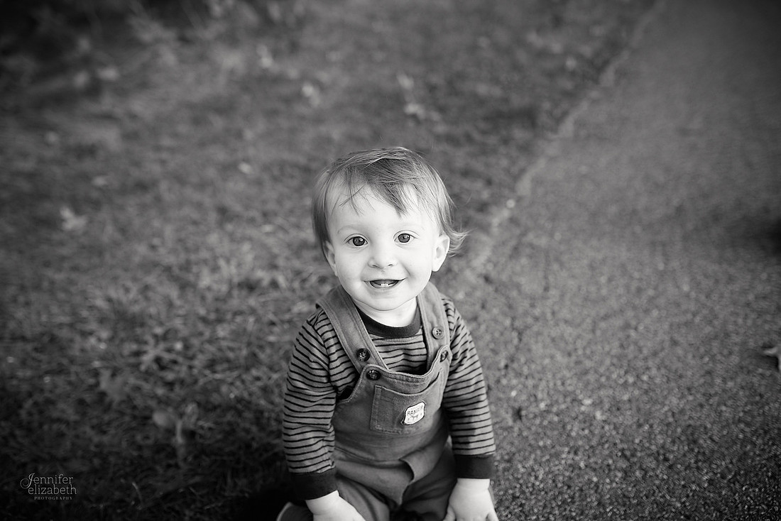 The T Family: Portrait Session at Acacia Reservation in Beachwood