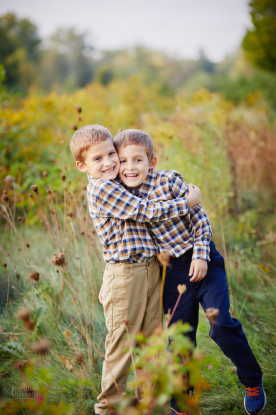 The T Family: Portrait Session at Acacia Reservation in Beachwood