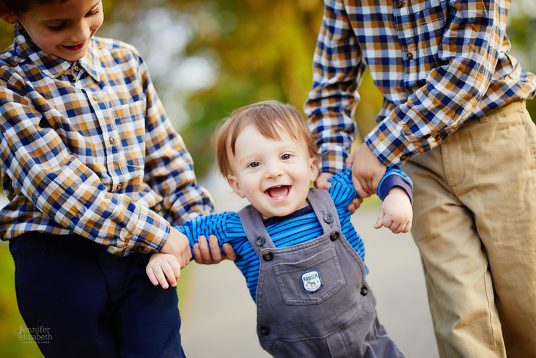 The T Family: Portrait Session at Acacia Reservation in Beachwood