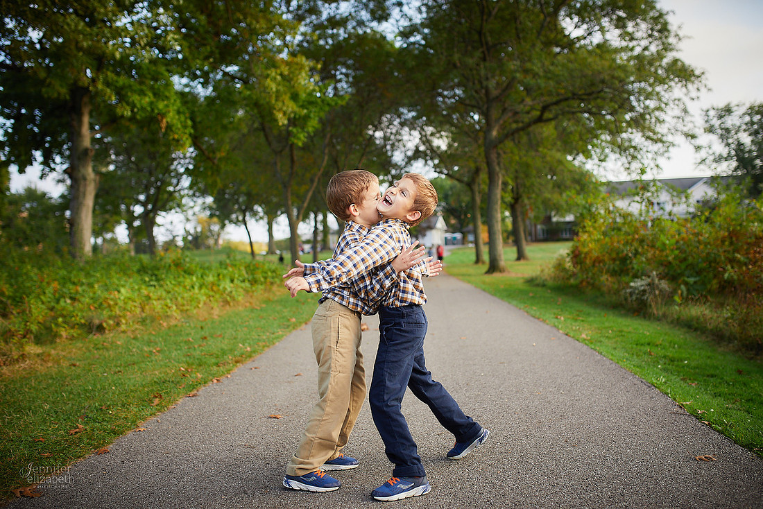 The T Family: Portrait Session at Acacia Reservation in Beachwood