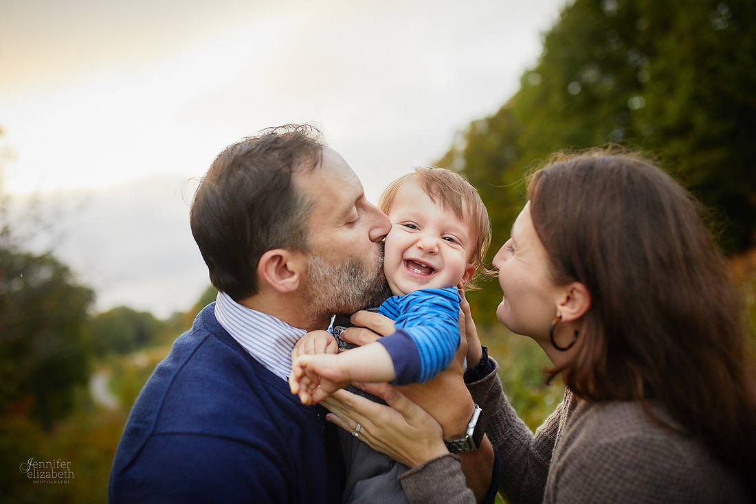 The T Family: Portrait Session at Acacia Reservation in Beachwood