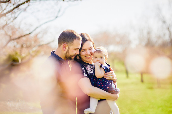 The G Family: Spring Portrait Session at Brookside Reservation