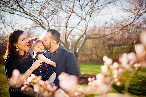 The G Family: Spring Portrait Session at Brookside Reservation