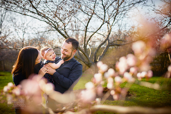 The G Family: Spring Portrait Session at Brookside Reservation
