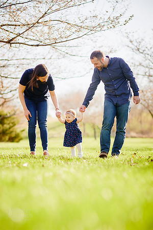 The G Family: Spring Portrait Session at Brookside Reservation