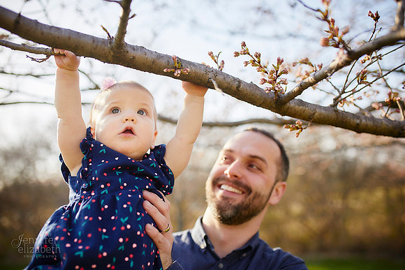 The G Family: Spring Portrait Session at Brookside Reservation