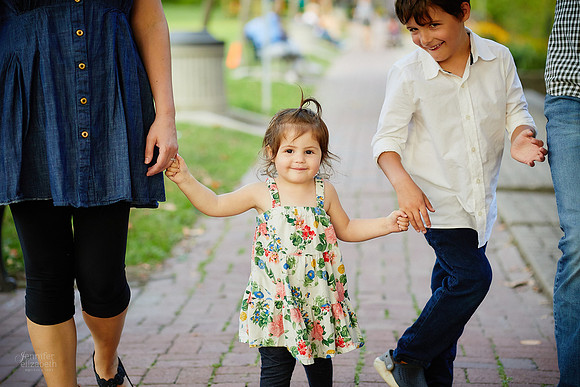 The R/K Family: Portrait Session in Downtown Chagrin Falls
