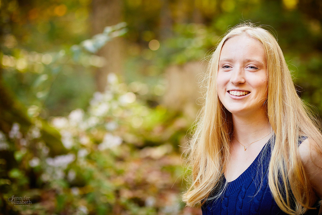 ME: Senior Session at David Fortier Park in Olmstead Falls