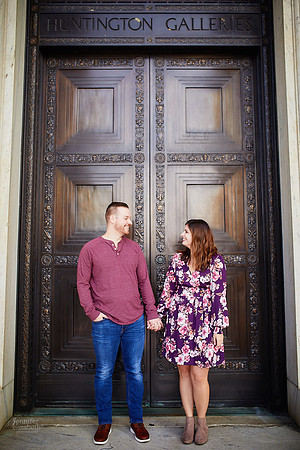 Grace & Gabe: Engagement Session at Wade Oval near the Cleveland Museum of Art