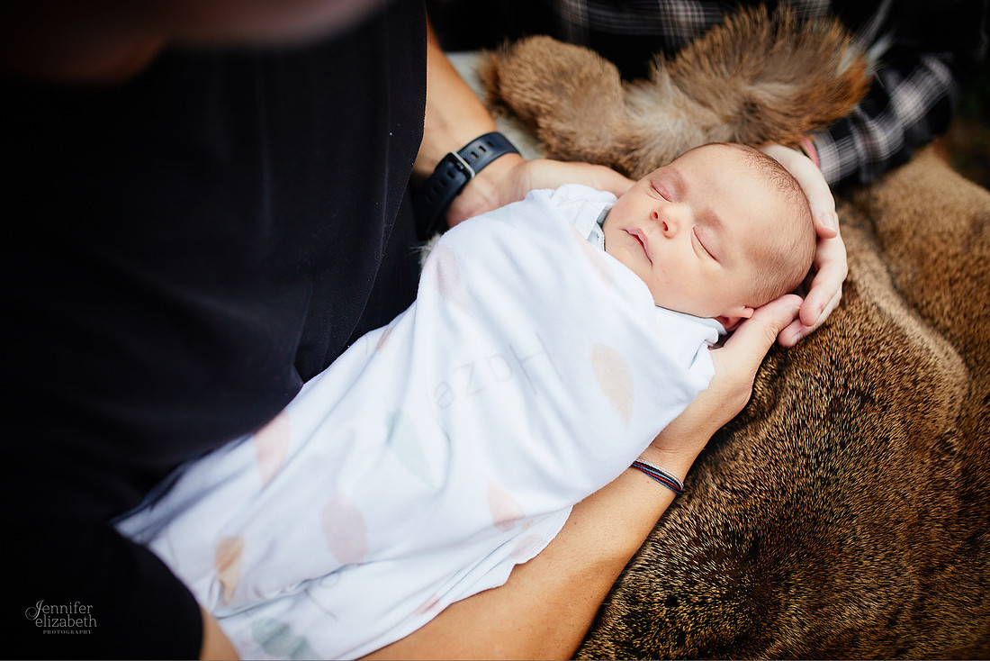 Baby Hazel: Newborn Lifestyle Portrait Session at Home in Chesterland, Ohio