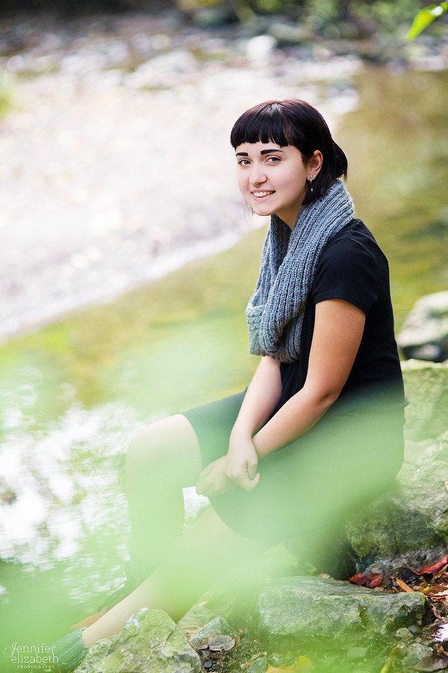 Lindsay: Senior Portrait Session in Columbus, Ohio