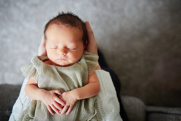 Baby Betty: Lifestyle Newborn Session in North Royalton