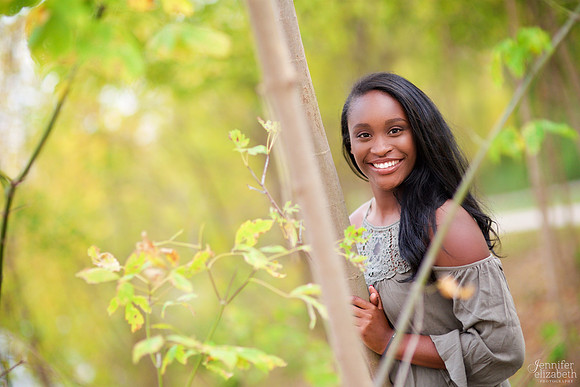 Kiara: Senior Portrait Session in Worthington, Ohio