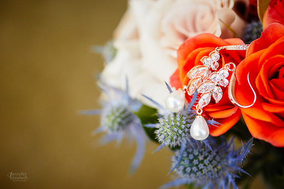 Laura & Ryan: Wedding at Olney Gallery and Tremont Cityside Ballroom in Cleveland