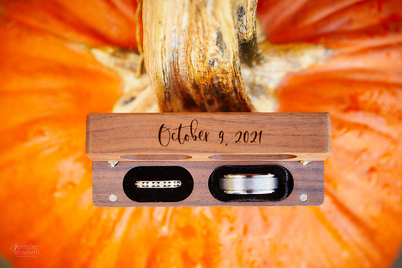 Laura & Ryan: Wedding at Olney Gallery and Tremont Cityside Ballroom in Cleveland