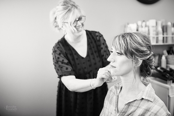 Laura & Ryan: Wedding at Olney Gallery and Tremont Cityside Ballroom in Cleveland