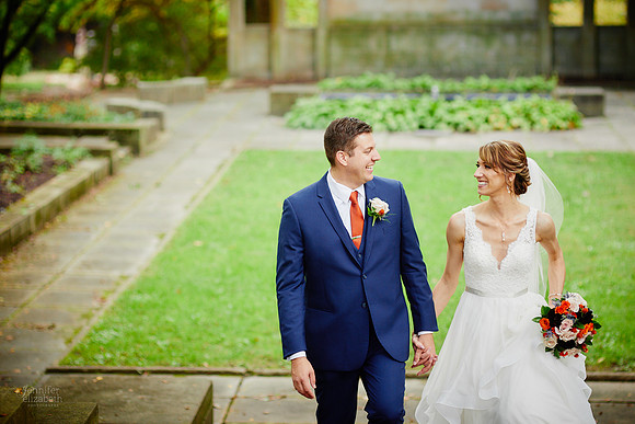 Laura & Ryan: Wedding at Olney Gallery and Tremont Cityside Ballroom in Cleveland
