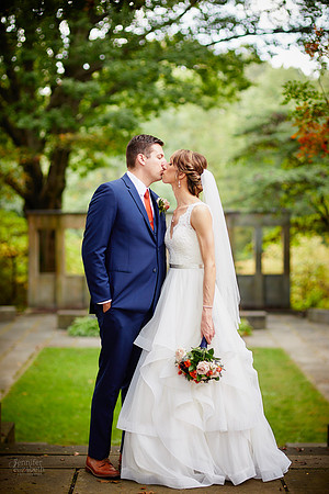 Laura & Ryan: Wedding at Olney Gallery and Tremont Cityside Ballroom in Cleveland