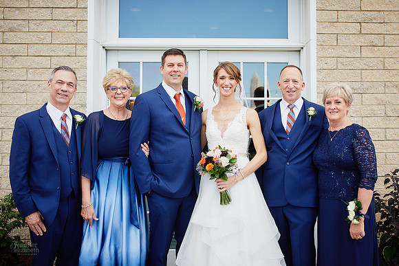 Laura & Ryan: Wedding at Olney Gallery and Tremont Cityside Ballroom in Cleveland