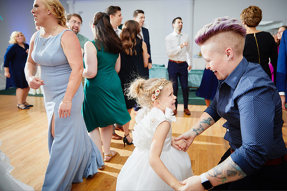 Laura & Ryan: Wedding at Olney Gallery and Tremont Cityside Ballroom in Cleveland