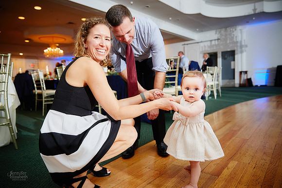 Laura & Ryan: Wedding at Olney Gallery and Tremont Cityside Ballroom in Cleveland
