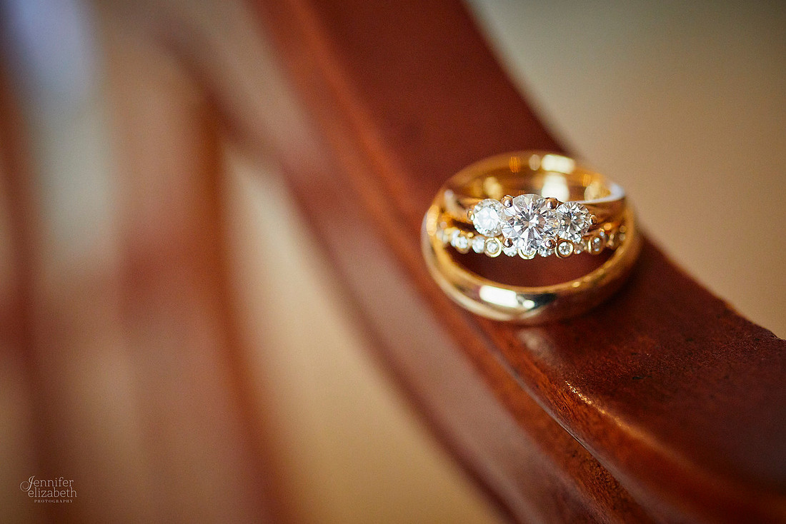 Miriam & Derrick: Downtown Cleveland Wedding at The Union Club