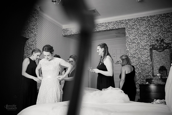 Miriam & Derrick: Downtown Cleveland Wedding at The Union Club