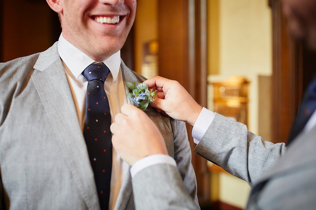 Miriam & Derrick: Downtown Cleveland Wedding at The Union Club