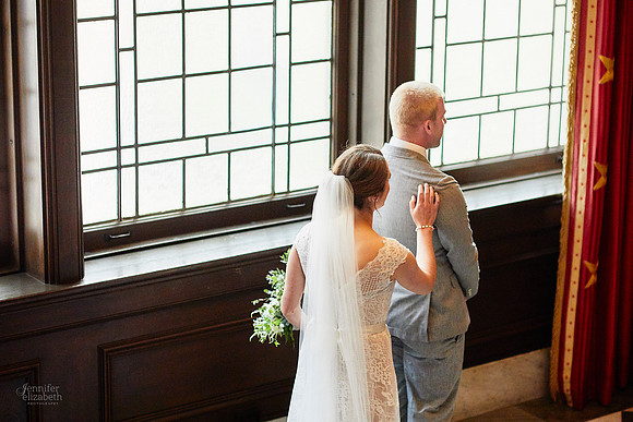 Miriam & Derrick: Downtown Cleveland Wedding at The Union Club