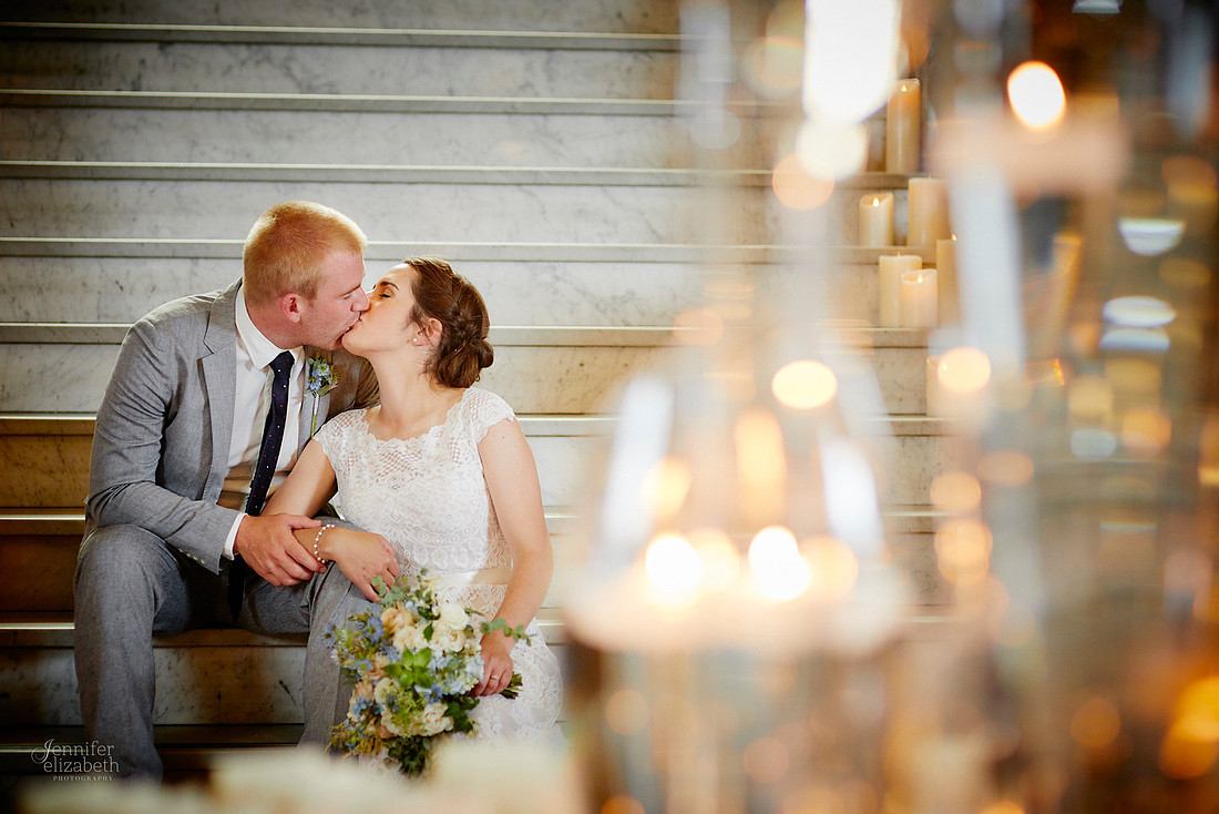Miriam & Derrick: Downtown Cleveland Wedding at The Union Club