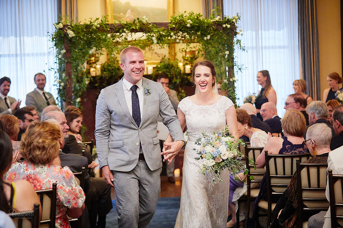 Miriam & Derrick: Downtown Cleveland Wedding at The Union Club