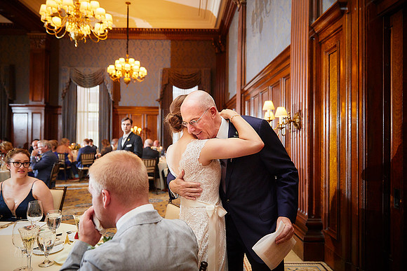Miriam & Derrick: Downtown Cleveland Wedding at The Union Club