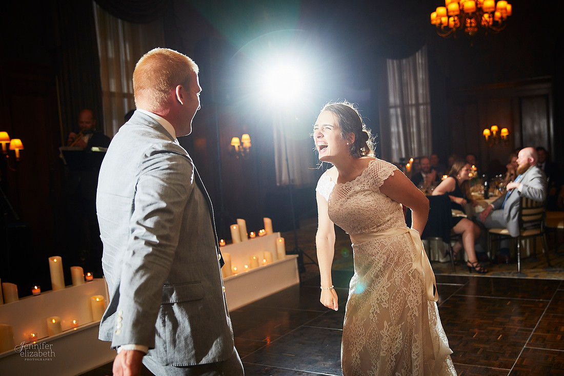 Miriam & Derrick: Downtown Cleveland Wedding at The Union Club