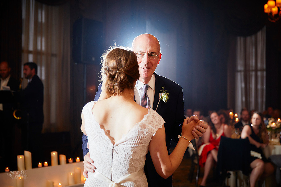 Miriam & Derrick: Downtown Cleveland Wedding at The Union Club