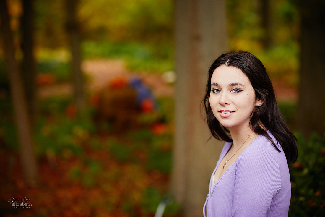 Emma: Senior Session at Kingwood Center Gardens in Mansfield