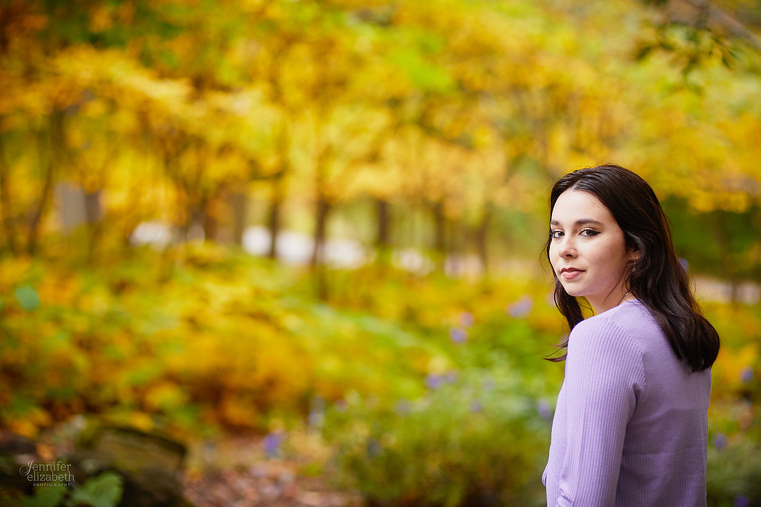 Emma: Senior Session at Kingwood Center Gardens in Mansfield