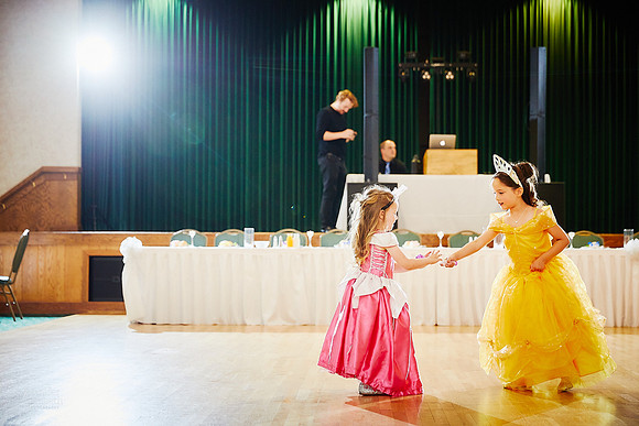 Katherine & Nathan: Wedding at Donauschwaben's German-American Cultural Center in Olmsted Falls