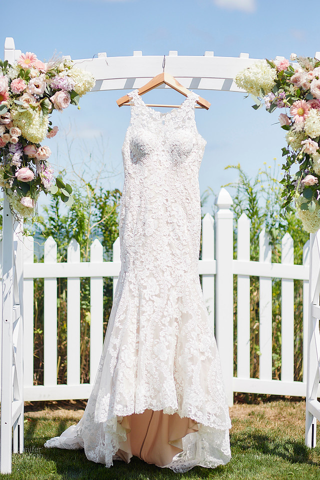 Karla & Frederick: Wedding in Avon Lake and at Lorain County Transportation Center