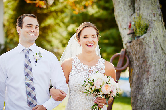 Karla & Frederick: Wedding in Avon Lake and at Lorain County Transportation Center