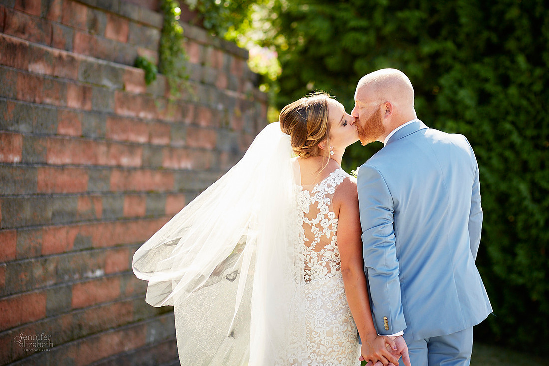 Karla & Frederick: Wedding in Avon Lake and at Lorain County Transportation Center