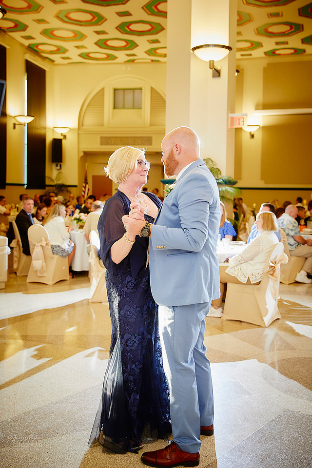 Karla & Frederick: Wedding in Avon Lake and at Lorain County Transportation Center
