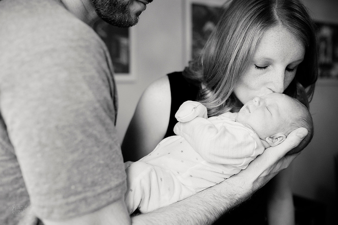 Baby Nolan: Lifestyle Newborn Session in Walton Hills, Ohio