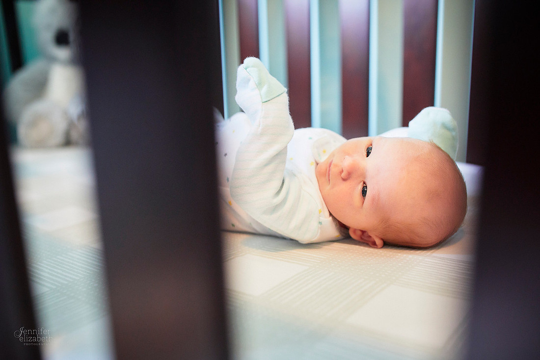 Baby Nolan: Lifestyle Newborn Session in Walton Hills, Ohio