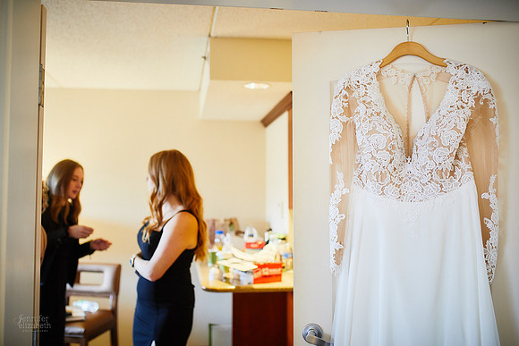Allison & Taylor: Downtown Cleveland Wedding at Lake Affect Studios