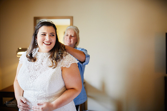 Allison & Taylor: Downtown Cleveland Wedding at Lake Affect Studios