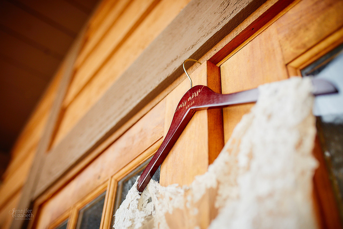 Melissa & Justin: Wedding at Mapleside Farms in Brunwick